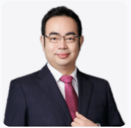 璐瓊 主講專業：北京大學法學博士。陳璐瓊老師干脆利落、言簡意賅的授課